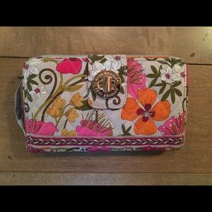 Vera Bradley turn lock wallet